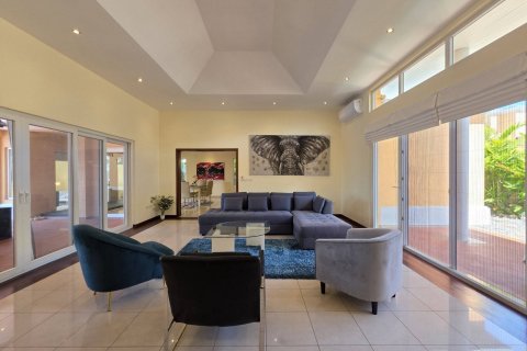 Дом в Паттайе, Таиланд с 4 спальнями  № 155770 - фото 20