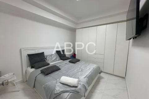 Condominio de 1 dormitorio en Jomtien Beach, Pattaya, Tailandia № 210905 - foto 5
