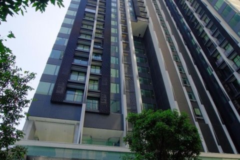 Кондоминиум с 2 спальнями в Ваттхане, Бангкок, Таиланд № 154916 - фото 3