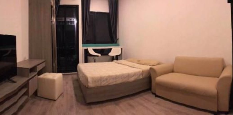 Студия в кондо в Ваттхане, Бангкок, Таиланд № 154912