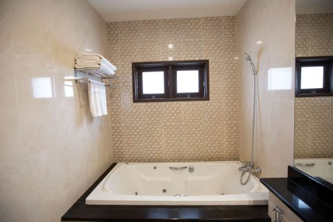 Villa in Phuket, Thailand 3 bedrooms № 166390 - photo 11