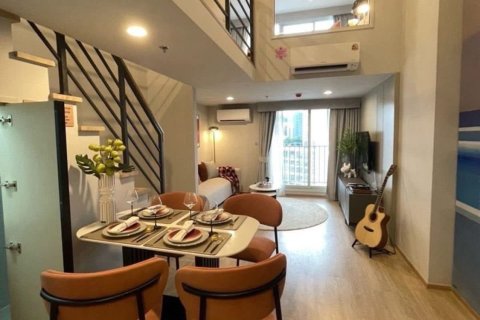 Condo in Bang Rak, Bangkok, Thailand, 2 bedrooms  № 154134 - photo 10