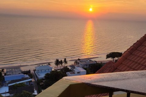 Студия в кондо в Хуа Хине, Таиланд № 154135 - фото 1