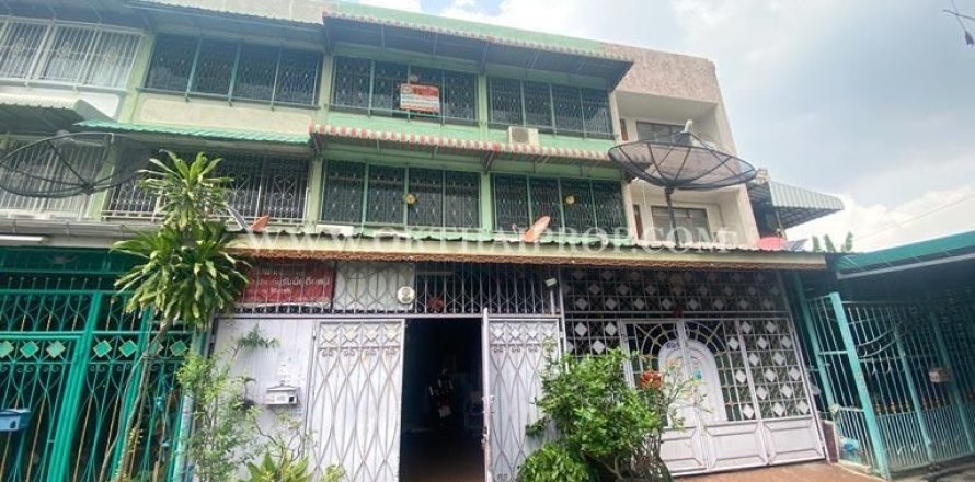 Таунхаус в Банг Круае, Таиланд с 2 спальнями № 154131