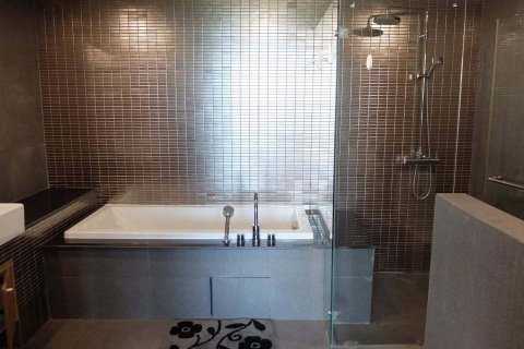 Condo in Cha-am, Thailand, 2 bedrooms № 169191 - photo 7