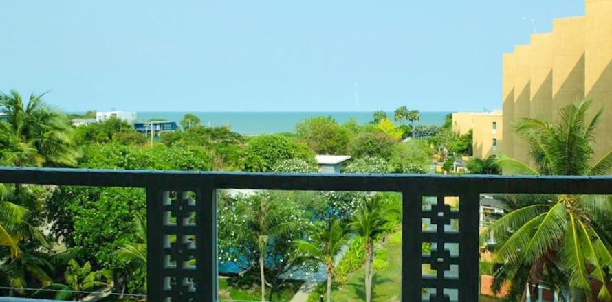 Condo in Cha-am, Thailand, 2 bedrooms № 169191