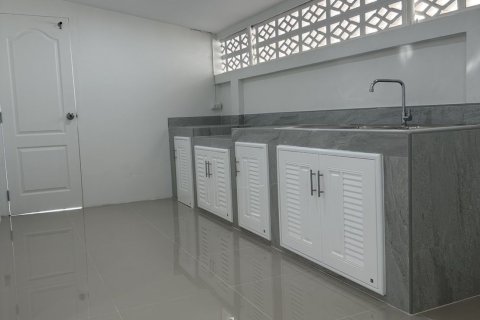 House in Phuket, Thailand 2 bedrooms № 169187 - photo 12