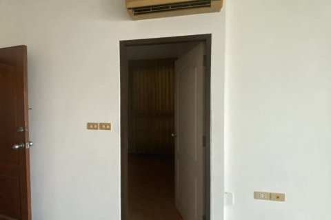 Condo à Bang Rak, Bangkok, Thaïlande, 2 chambres № 169188 - photo 4