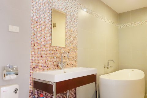 Townhouse à Watthana, Bangkok, Thaïlande 4 chambres № 138086 - photo 24