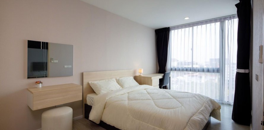 Studio dans le Condo à Chiang Mai, Thaïlande  № 138083