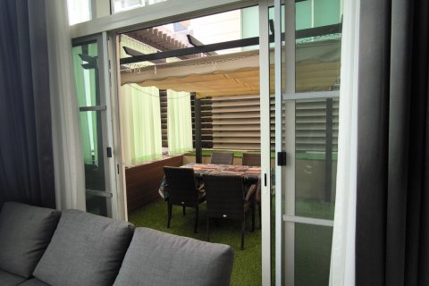 Condo in Pattaya, Thailand, 2 bedrooms  № 138087 - photo 15