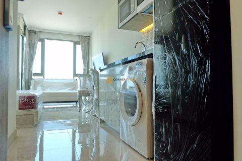 Condo sur Jomtien Beach, Pattaya, Thaïlande, 1 chambre  № 204972 - photo 12
