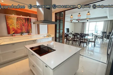 Condo à Sathon, Bangkok, Thaïlande, 3 chambres  № 201426 - photo 7