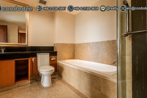Condo à Sathon, Bangkok, Thaïlande, 3 chambres  № 201426 - photo 4