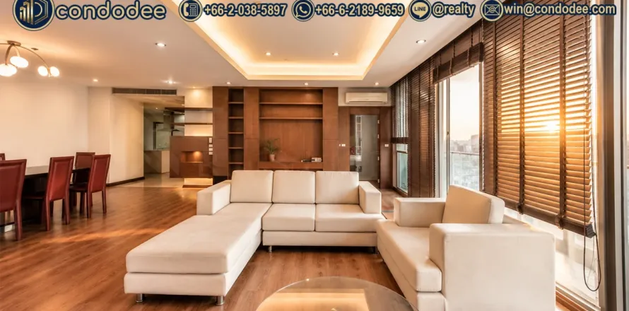 Condo à Sathon, Bangkok, Thaïlande, 3 chambres  № 201426
