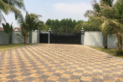 Вилла в Паттайе, Таиланд с 6 спальнями № 148936 - фото 2