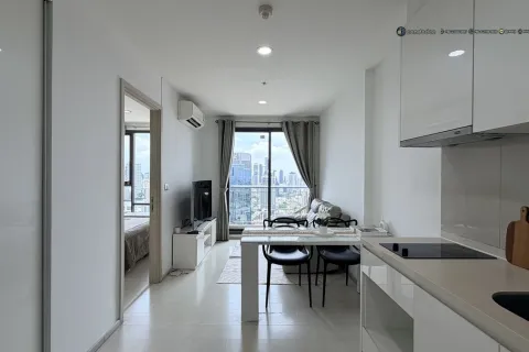 Condo à Watthana, Bangkok, Thaïlande, 1 chambre  № 201386