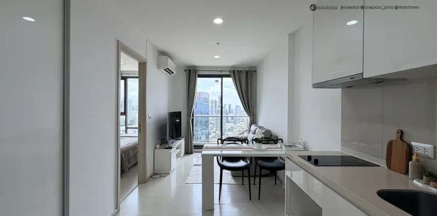 Condo in Watthana, Bangkok, Thailand, 1 bedroom  № 201386