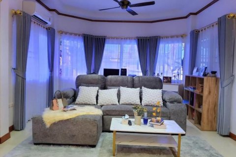 Villa in Pattaya, Thailand 3 bedrooms № 172210 - photo 6