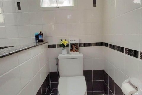 Villa in Pattaya, Thailand 3 bedrooms № 172210 - photo 10