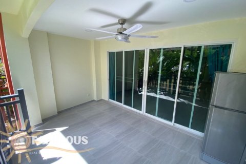 Apartment in Rawai, Thailand 2 bedrooms № 179435 - photo 8