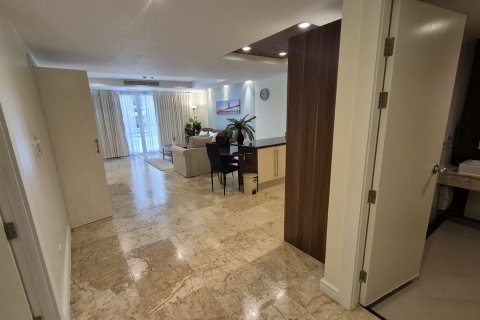 Condo à Phuket, Thaïlande, 2 chambres  № 140932 - photo 1