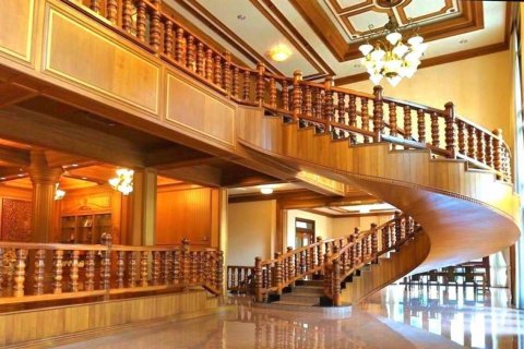 Villa in Pattaya, Thailand 5 bedrooms № 140935 - photo 3