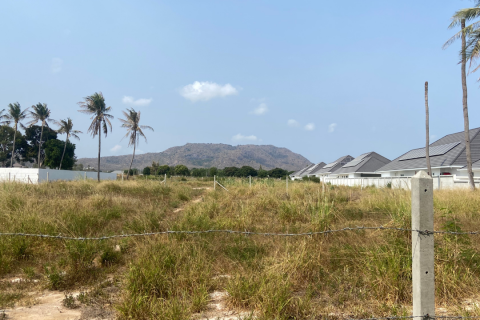 Land in Hua Hin, Thailand 5360 sq.m. № 140933 - photo 5