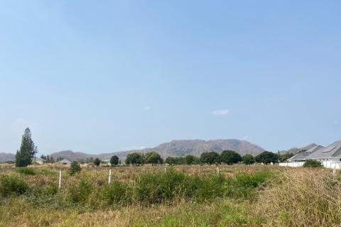 Land in Hua Hin, Thailand 5360 sq.m. № 140933 - photo 1