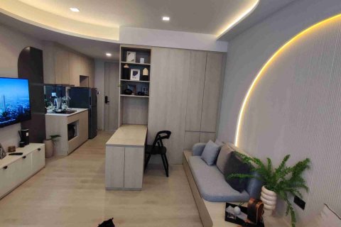 Condo à Thonburi, Bangkok, Thaïlande, 2 chambres № 183759 - photo 8