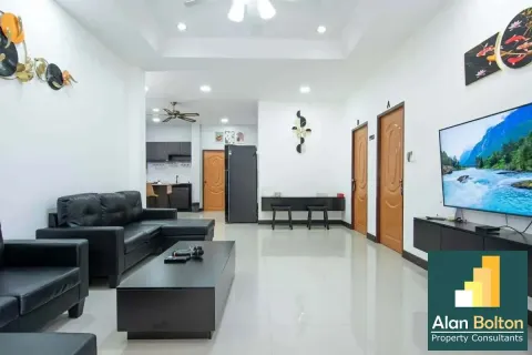 Casa de 6 dormitorios en Pattaya, Tailandia № 210540 - foto 19
