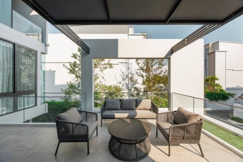 Дом в Сапхансунге, Бангкок, Таиланд с 4 спальнями  № 172918