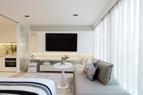 Studio in the Condo in Watthana, Bangkok, Thailand № 159653 - photo 2