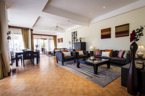 Maison à Bang Tao, Thaïlande 3 chambres № 134330 - photo 5