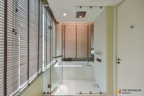 Condominio de 2 dormitorios en Bangkok, Tailandia № 233544 - foto 5