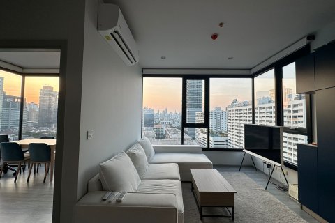 Кондоминиум с 2 спальнями в Ваттхане, Бангкок, Таиланд № 147949 - фото 8