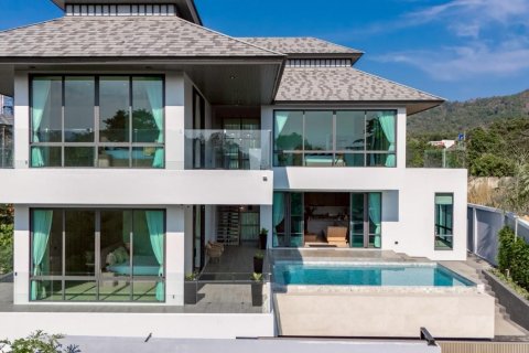 Дом в Пхукете, Таиланд с 4 спальнями  № 135416 - фото 1