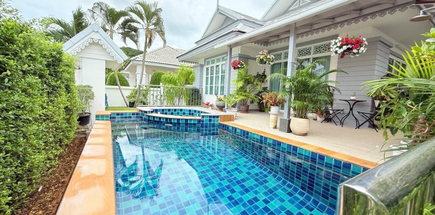 Вилла в Хуа Хине, Таиланд с 2 спальнями  № 135410