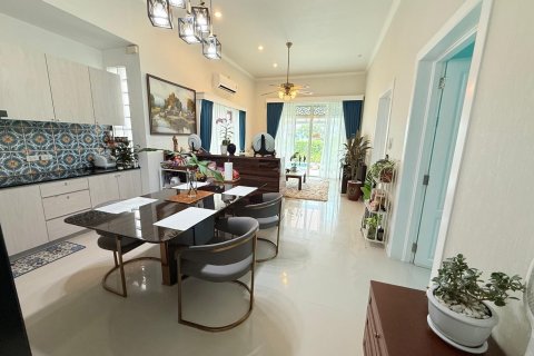 Вилла в Хуа Хине, Таиланд с 2 спальнями  № 135410 - фото 10