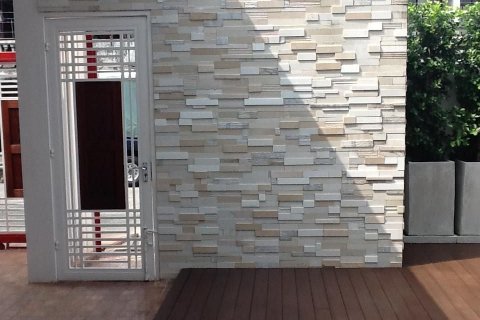 House in Din Daeng, Bangkok, Thailand 4 bedrooms № 135415 - photo 24