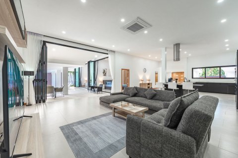 Вилла в Пхукете, Таиланд с 4 спальнями  № 141807 - фото 21