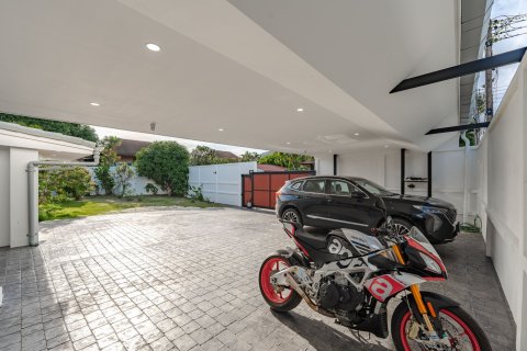 Вилла в Пхукете, Таиланд с 4 спальнями  № 141807 - фото 11