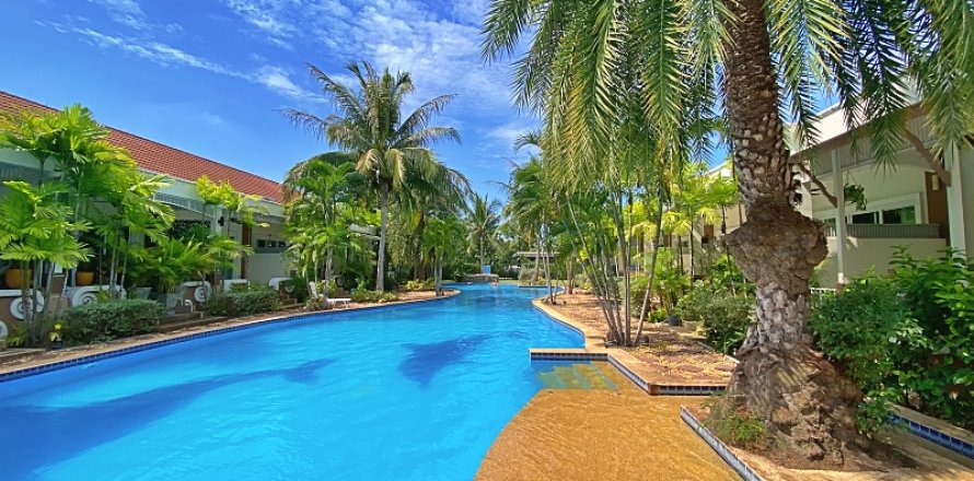 Townhouse in Hua Hin, Thailand 1 bedroom № 205683