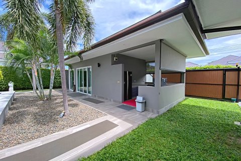 Villa in Hua Hin, Thailand 3 bedrooms № 205680 - photo 11