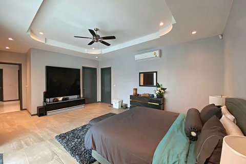 Villa in Hua Hin, Thailand 3 bedrooms № 205680 - photo 30