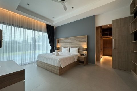Villa in Hua Hin, Thailand 3 bedrooms № 205684 - photo 9