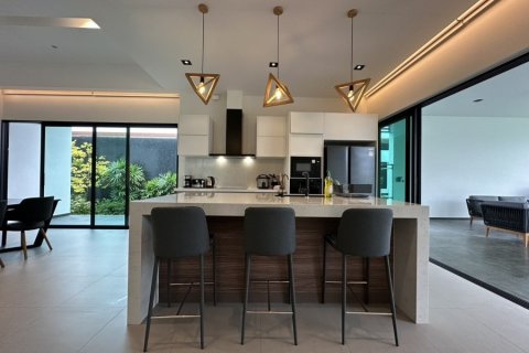 Villa in Hua Hin, Thailand 3 bedrooms № 205684 - photo 7