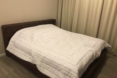 Condo in Watthana, Bangkok, Thailand, 2 bedrooms № 138146 - photo 9