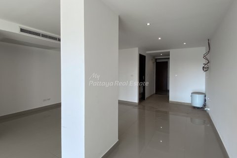 Condo in Bang Lamung, Thailand, 3 bedrooms № 154498 - photo 29