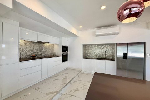 Maison à Pattaya, Thaïlande 4 chambres № 154495 - photo 11